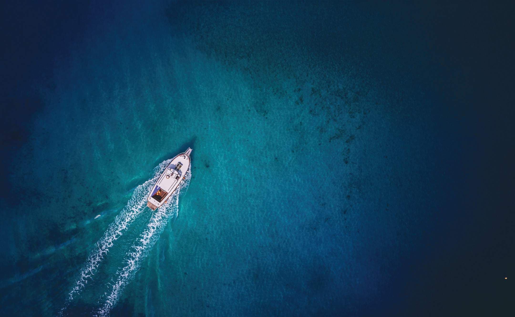Lifestyle & Amenities on Dubai Islands