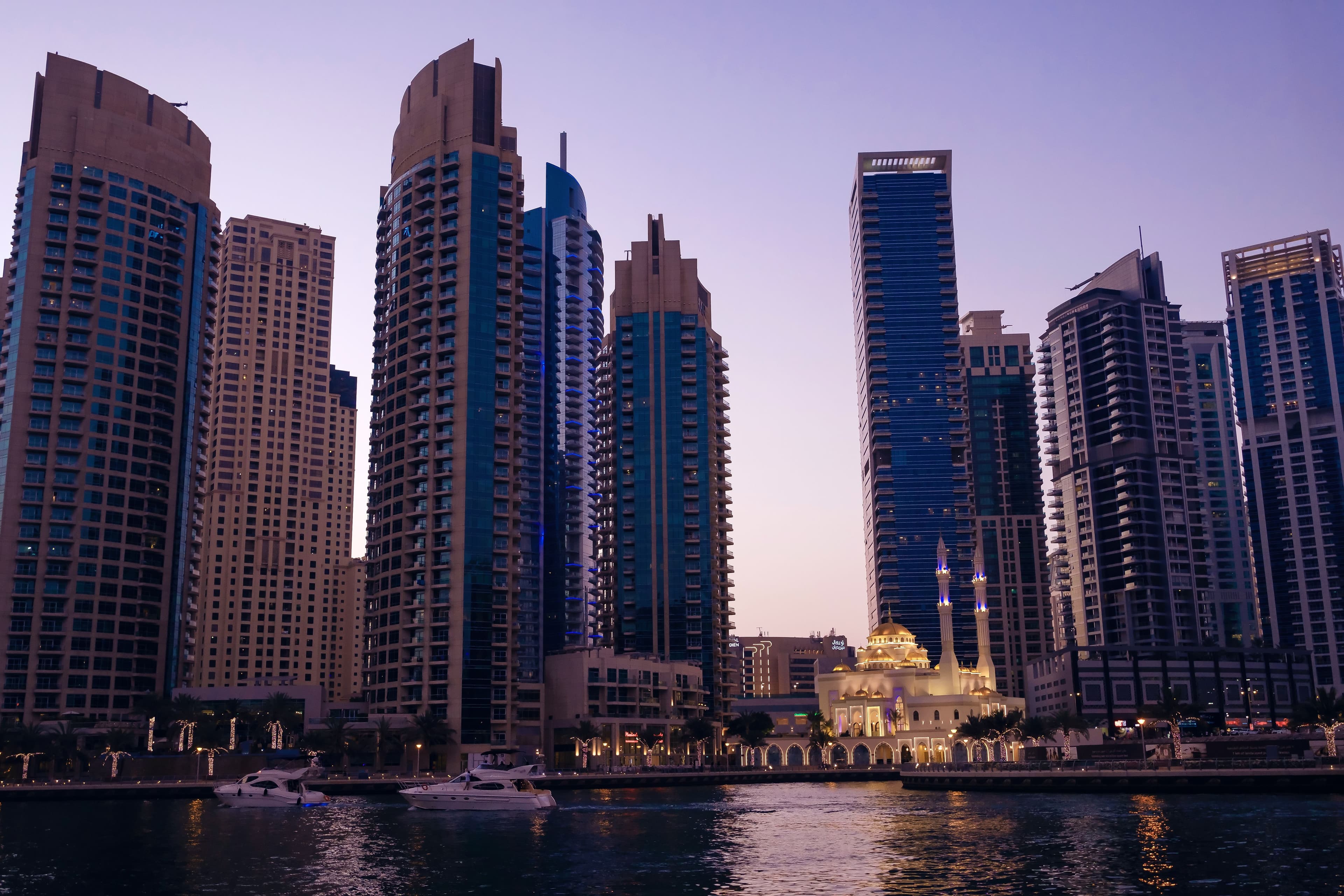 Moving to Dubai from the UK in 2025: Everything You Need to Know